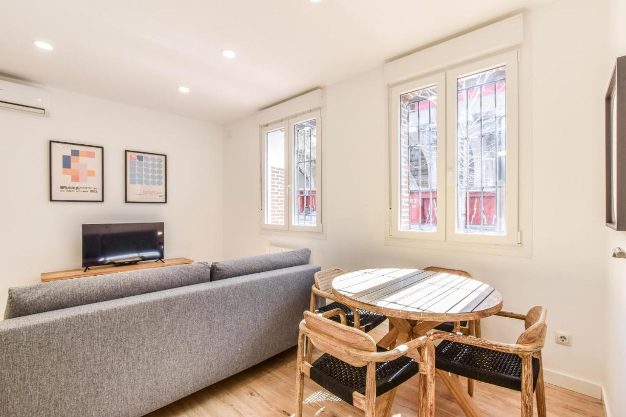 Apartamentos Reformados En Vallecas Madrid Esterno foto